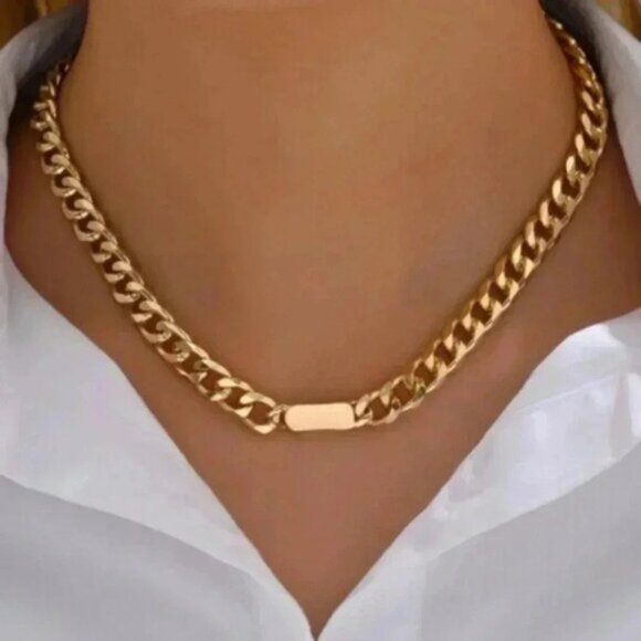 14K Gold-Filled Chain Link Choker - Picture 2 of 3